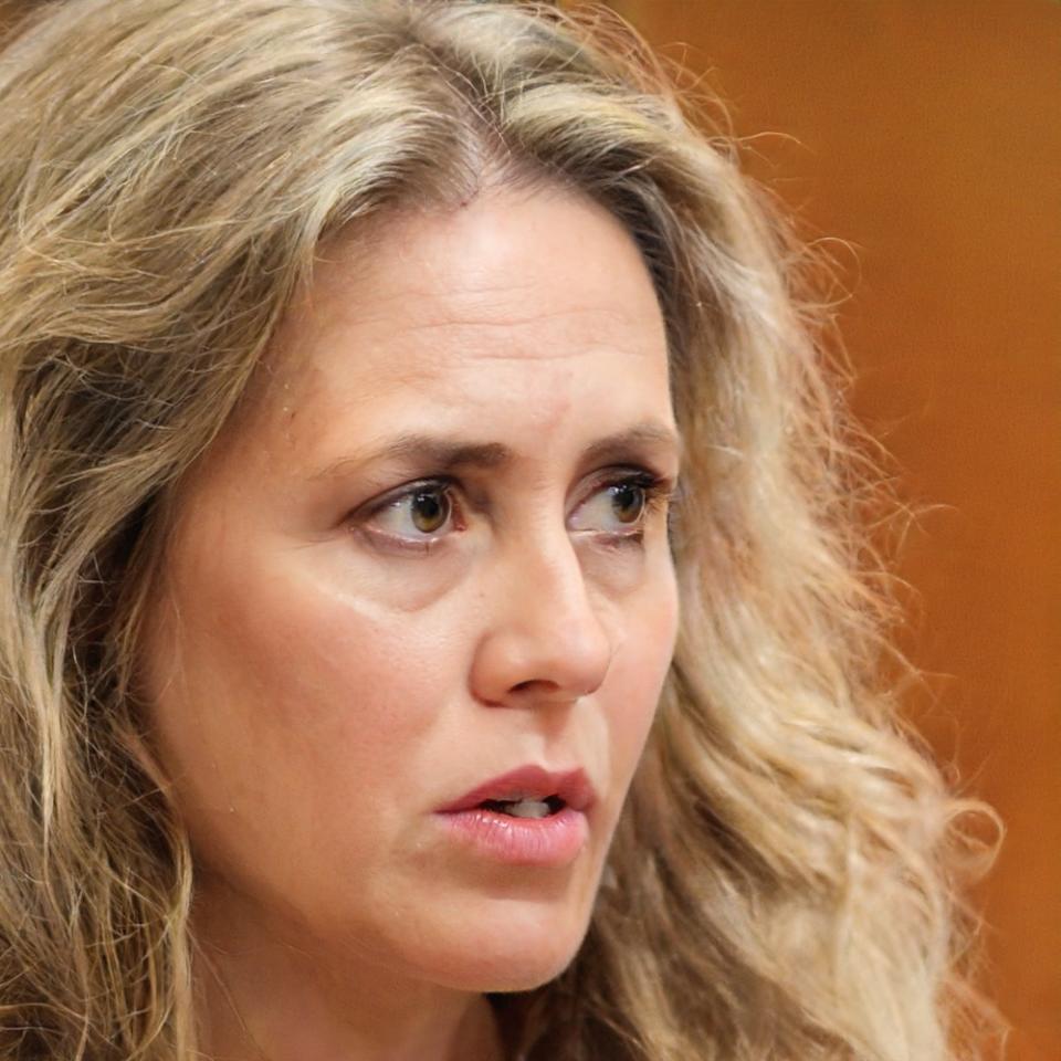 Ritratto professionale di Elena Marchetti